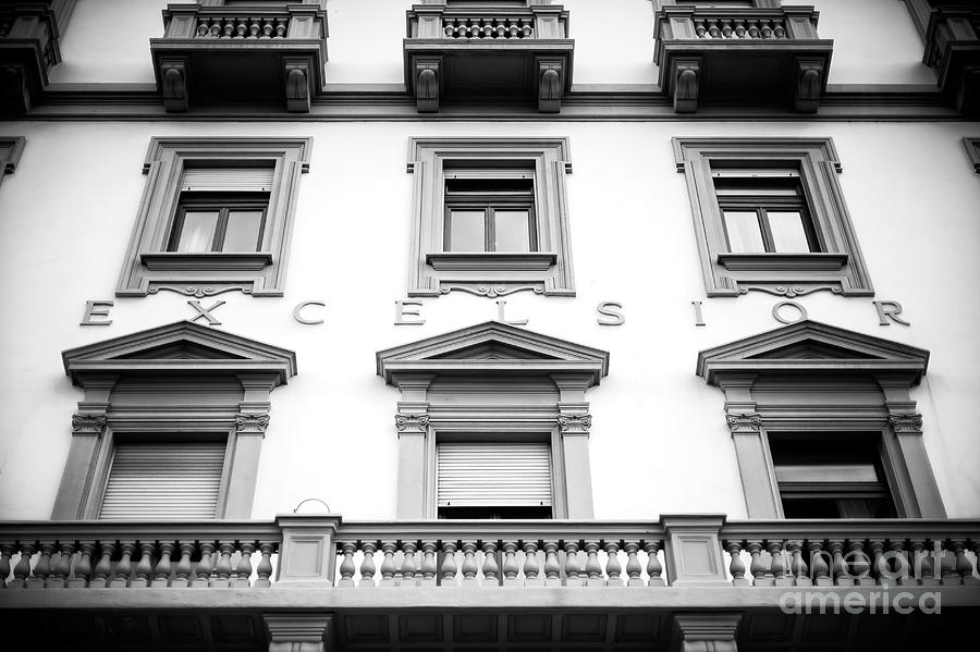 Architecture Photograph - Excelsior in Florence Italy by John Rizzuto