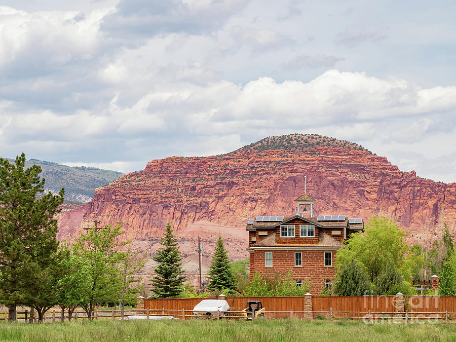 Exterior View Of The Torrey Schoolhouse B And B Inn Photograph By Chon ...