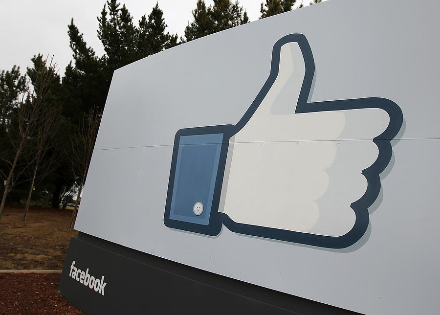 Facebook Expected To File For IPO Photograph by Justin Sullivan Facebook Expected To File For IPO Photograph by Justin Sullivan
