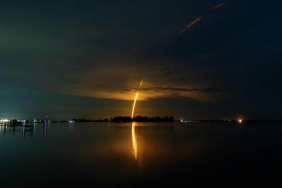 Falcon 9 Block 5 Photograph by Les Greenwood