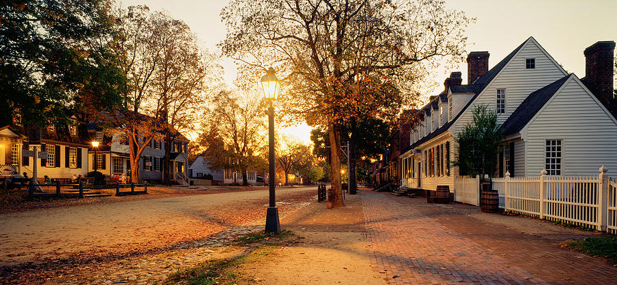 Fall Season In Colonial Williamsburg  Photograph by Craig Brewer
