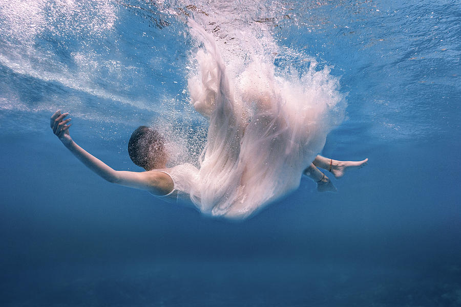 Falling - V Photograph by Mark Rogers