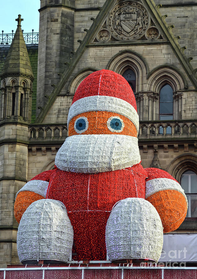 Father Christmas in front of Manchester Town Hall   Photograph by Pics By Tony