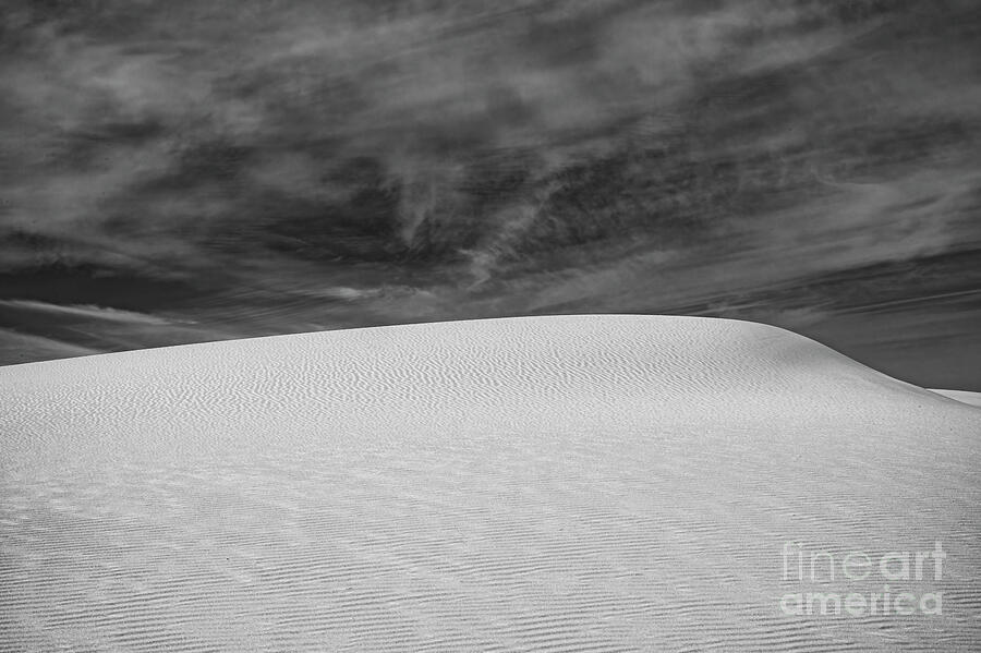 National Parks Photograph - Feathery Clouds at White Sands National Park 2 by Bob Phillips
