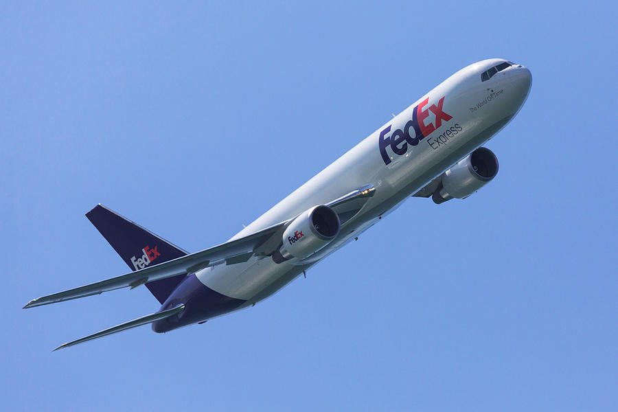 FedEx 767 Photograph by John Daly
