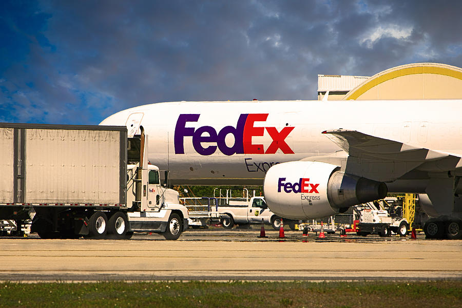 FedEX Boeing 767 Photograph by Chris Smith
