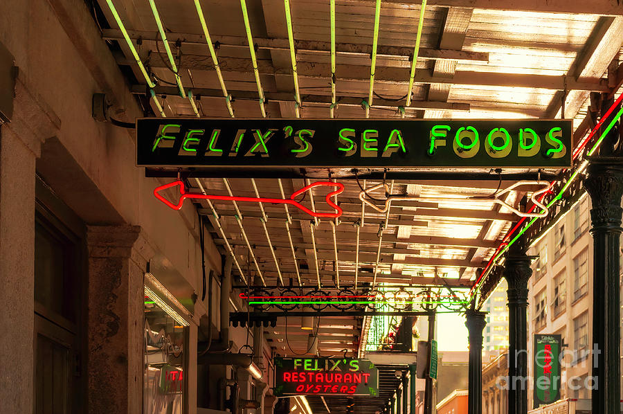 Felixs Sea Food Photograph by Frances Ann Hattier
