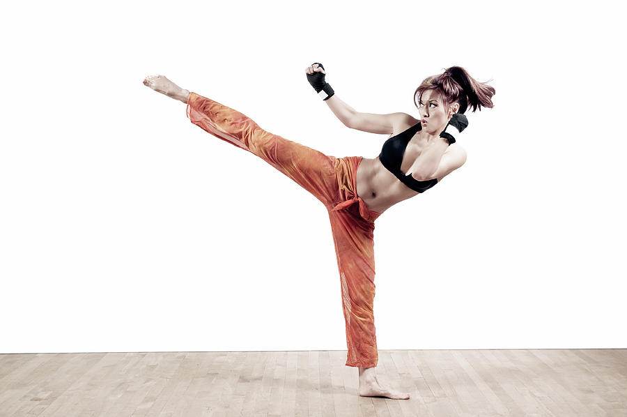 Female kickboxer Photograph by Tsuji