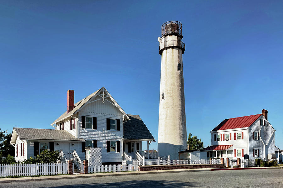 Fenwick Island Lighthouse in a Clear Sky Photograph by Bill Swartwout