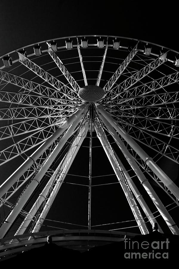 Ferris Wheel Photograph by Linda Bianic