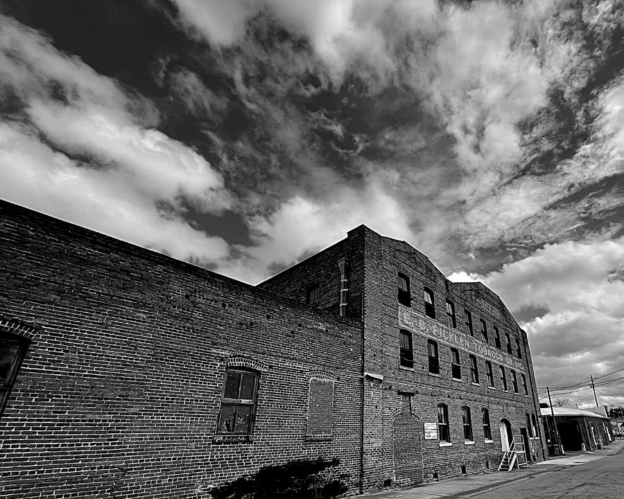Ficklen in the Sky BW Photograph by Lee Darnell