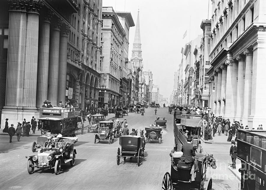 Fifth Avenue, New York, c1910 Photograph by Granger