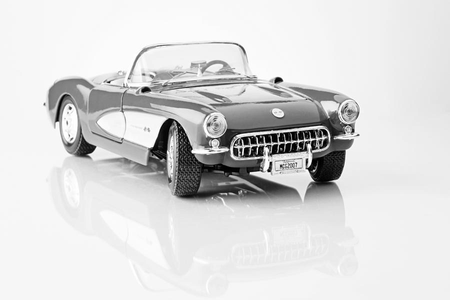 Fifty seven Chevrolet Corvette 1/18th scalemodel, side view. Photograph by OliverChilds
