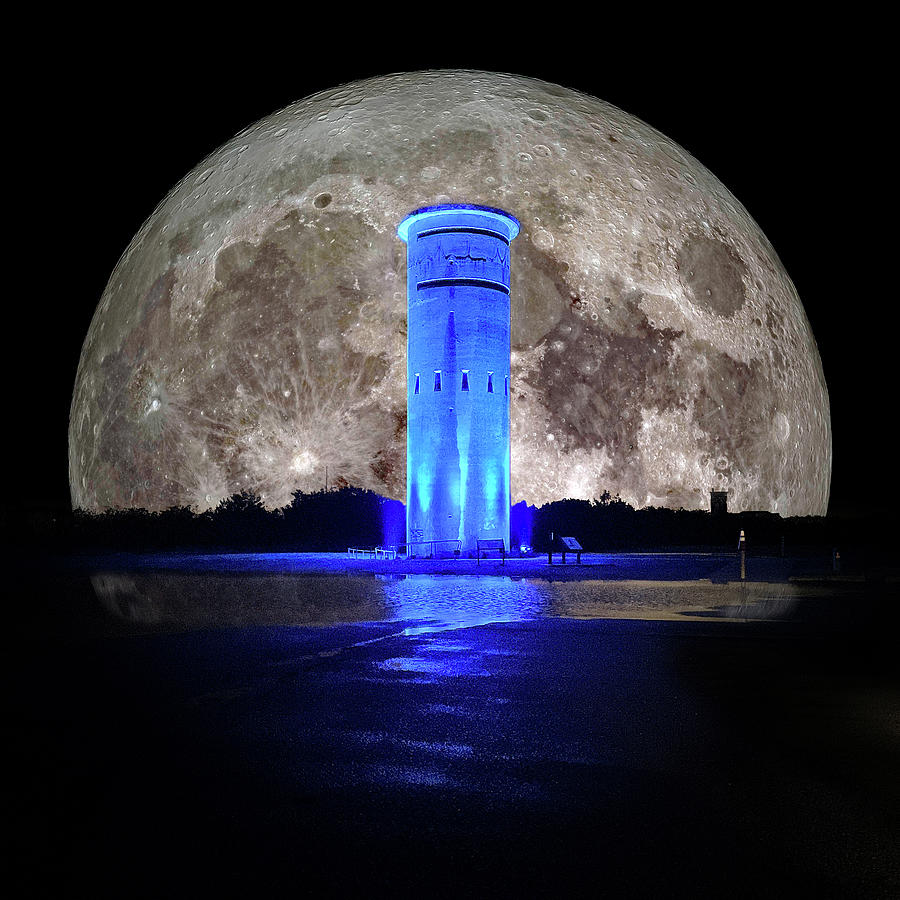 Fire Control Tower 3 in the Moonlight Photograph by Bill Swartwout