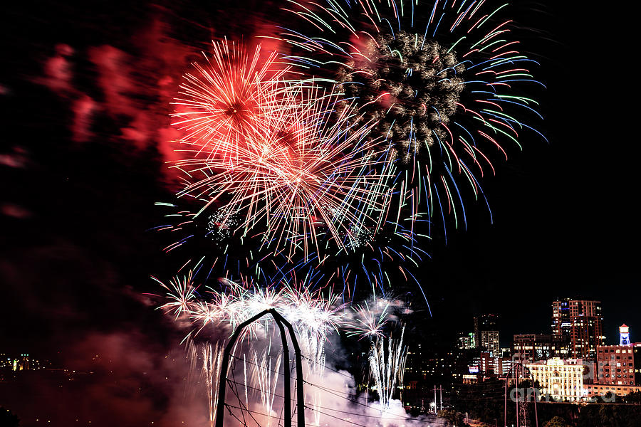 Fireworks 22-9 Photograph by Jim Schmidt MN
