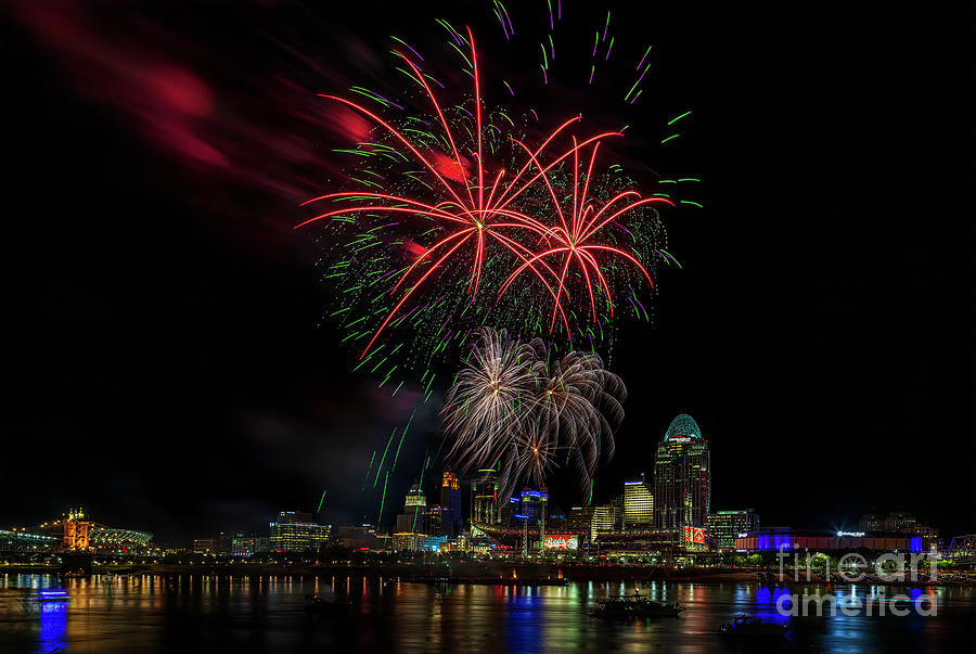 Fireworks Cincinnati Ohio Photograph by Teresa Jack