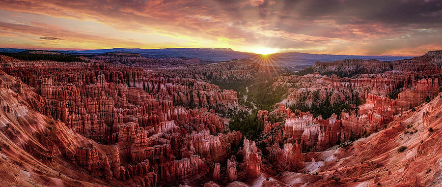 First Light on the Hoodoos Photograph by David Soldano