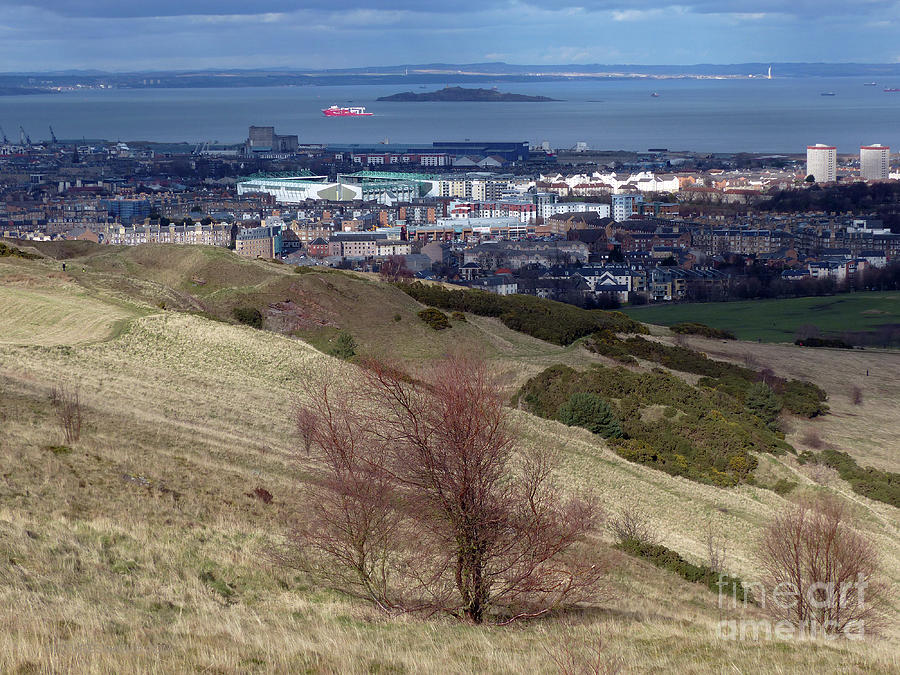 Firth of Forth from Holyrood Park - Edinburgh Photograph by Phil Banks