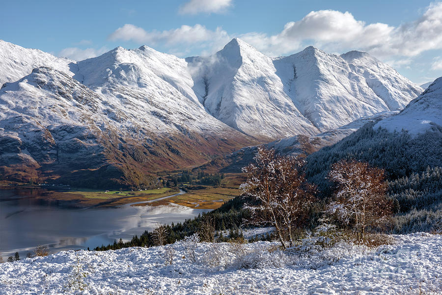 Five Sisters of Kintail Snow Scene, Scotland. Photograph by Barbara Jones PhotosEcosse