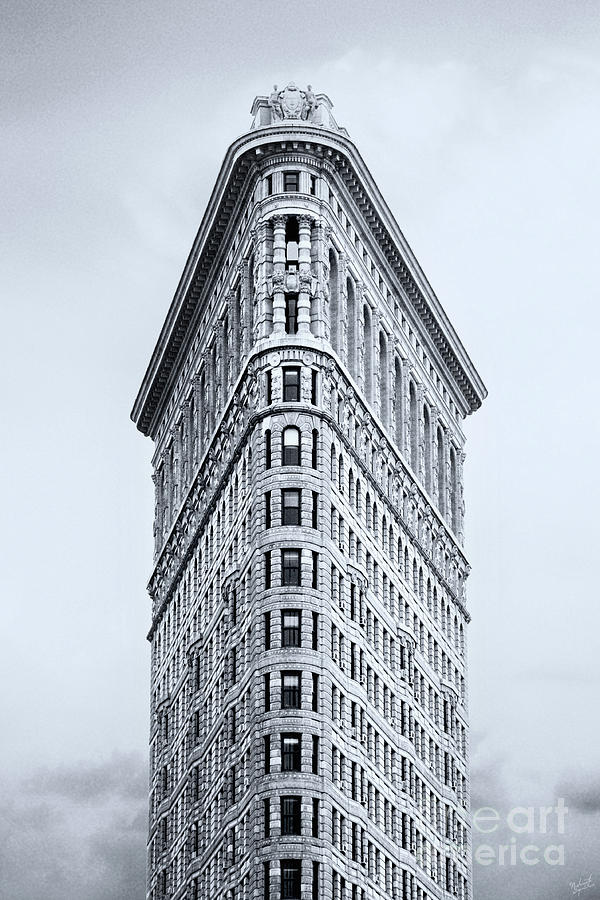 flatiron black