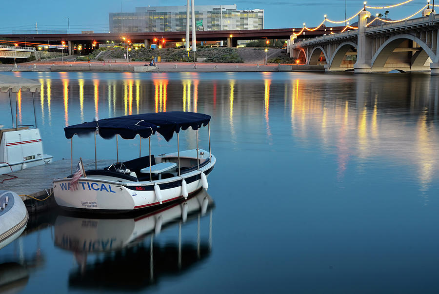 Floating Tempe Town Lake Arizona Photograph by Dave Dilli
