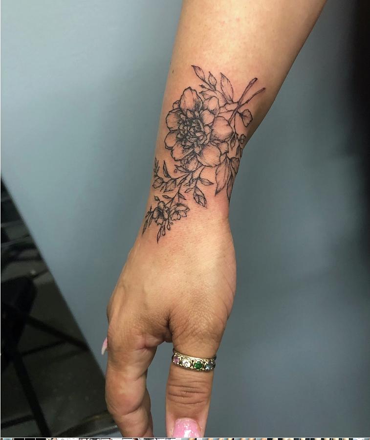 Black Floral Tattoo - Realistic Temporary Tattoos | Tattoo Icon – TattooIcon