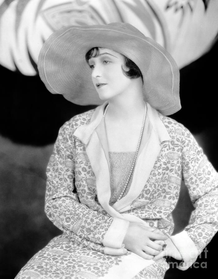 Florence Vidor 1920s fashion Photograph by Sad Hill - Bizarre Los ...