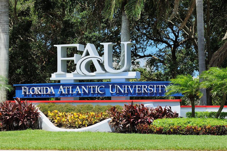 Florida Atlantic University sign Photograph by Sshepard