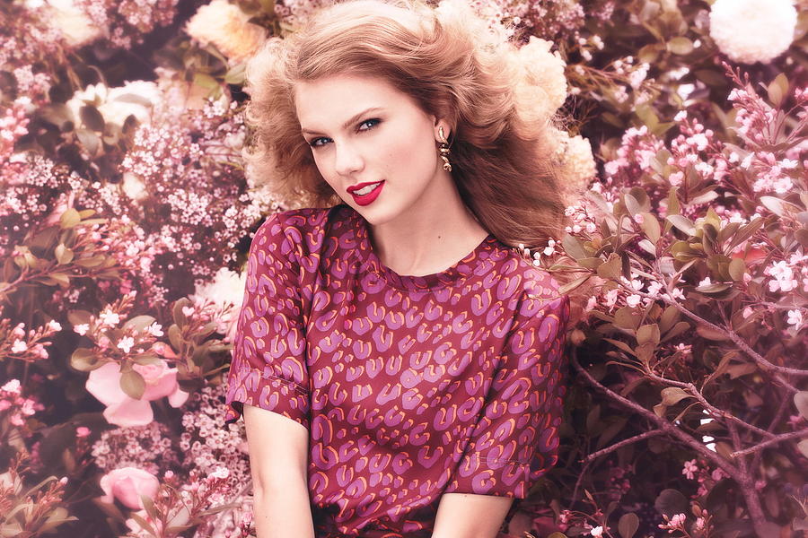 Flowers Actress Singer Taylor Swift Beauty The Bushes Photoshoot Design ...