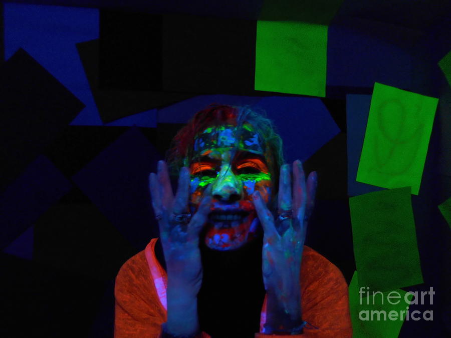 Fluorescent Abstract Face 3 Painting by Tania Stefania Katzouraki