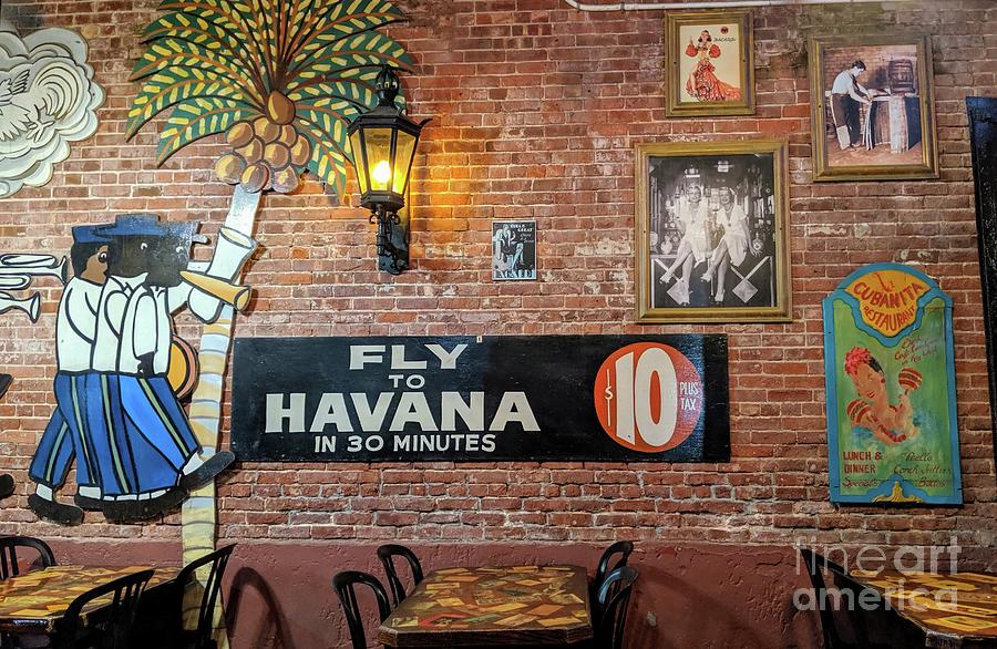 Fly To Havana Photograph