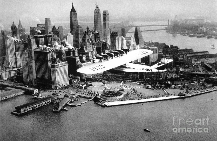 FLYING BOAT - NEW YORK CITY, c1930 Photograph by Granger