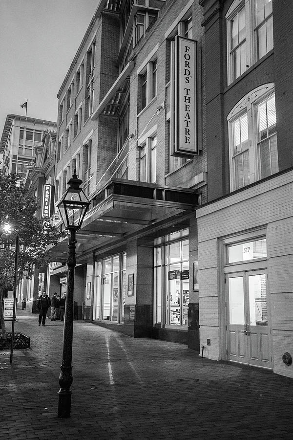 Fords Theatre DC #1 Photograph by John McGraw