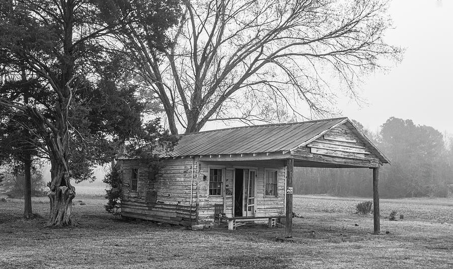 Forgotten Gas Station in Rural North Carolina Photograph by Bob Decker