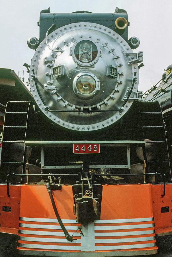 Former SP Daylight Locomotive 4449 Photograph by Frank DiMarco