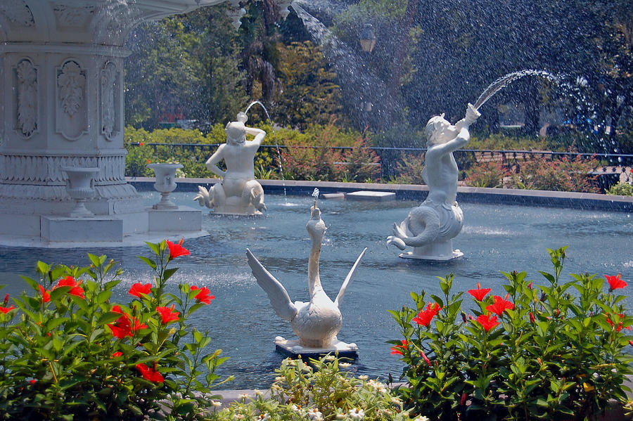 Forsyth Fountain detail in Savannah GA Photograph by Suzanne Gaff