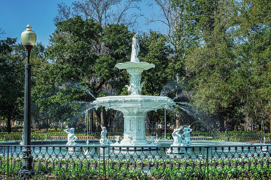 Forsyth Fountain in Savannah Georgia USA Photograph by Mike Worley Forsyth Fountain in Savannah Georgia USA Photograph by Mike Worley