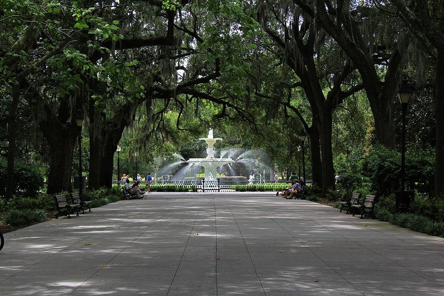 Forsyth Fountain - Savannah, Ga. #2 Photograph by Richard Krebs