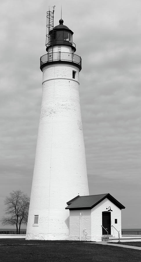 Fort Gratiot Light BW 041220 Photograph by Mary Bedy