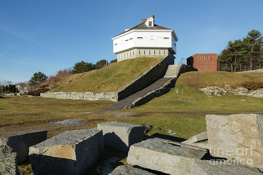 Fort McClary - Kittery Point, Maine  Photograph by Erin Paul Donovan