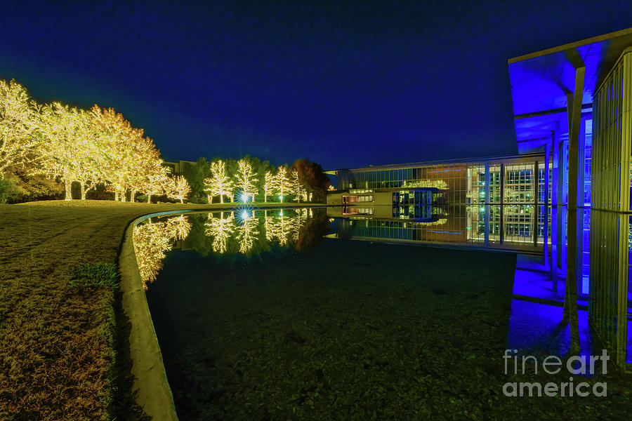 Fort Worth Modern Museum at Night Photograph by Bee Creek Photography - Tod and Cynthia