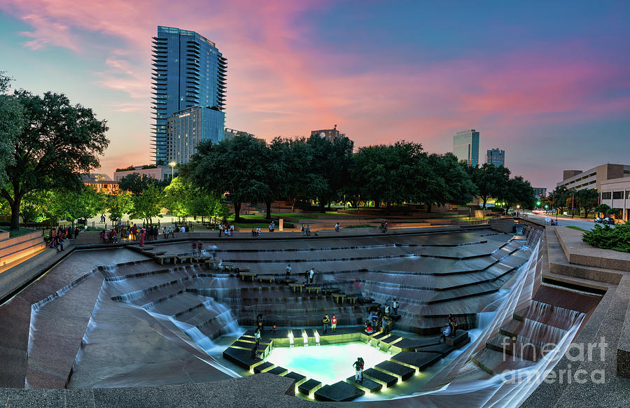 Fort Worth Water Garden at Dusk Photograph by Bee Creek Photography - Tod and Cynthia