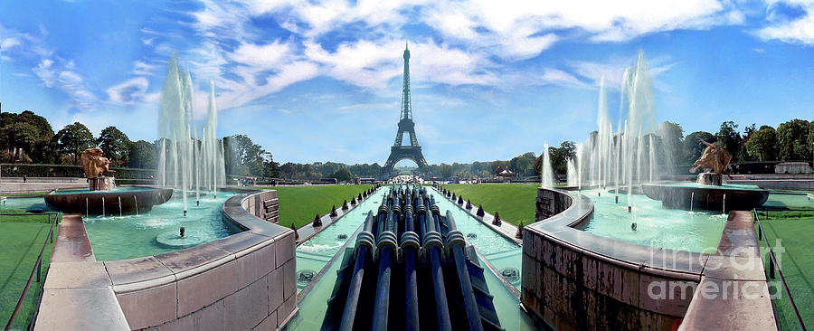 Paris Trocadero Eiffel Tower  Photograph by David Zanzinger