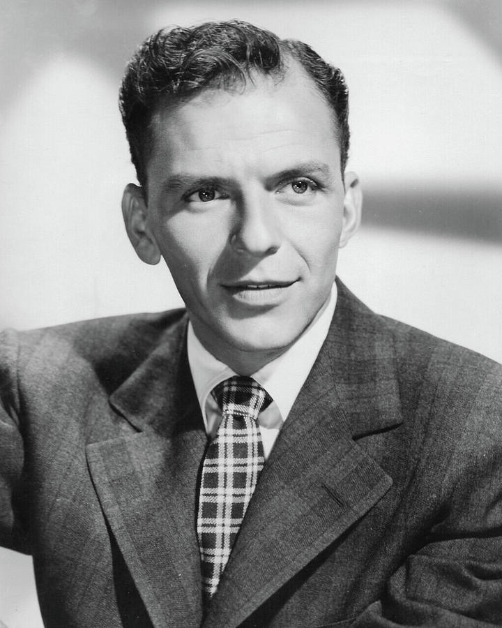 Frank Sinatra, 1942 II Photograph by Vintage Hollywood Archive - Fine ...