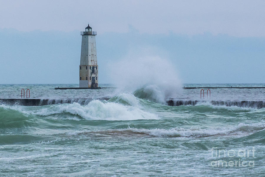 Frankfort Light Photograph by Jeffery Fannin - Fine Art America