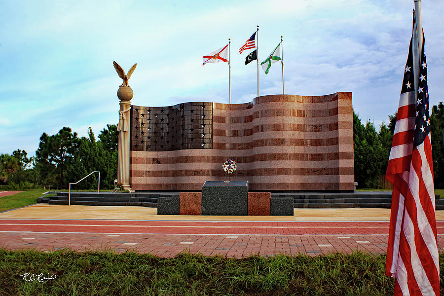 Freedom Memorial - Naples Memorial to 911  Photograph by Ronald Reid