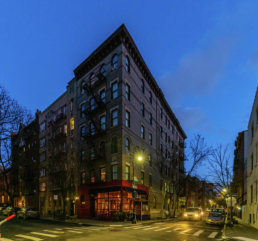 Friends Apartment Manhattan Photograph by Brian MacLean