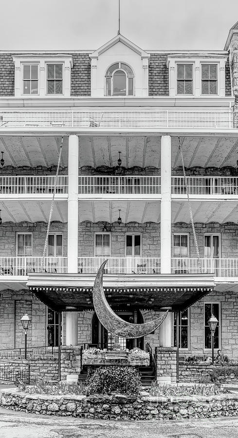 Front Of Crescent Hotel Eureka Springs Pano Grayscale Photograph by Jennifer White