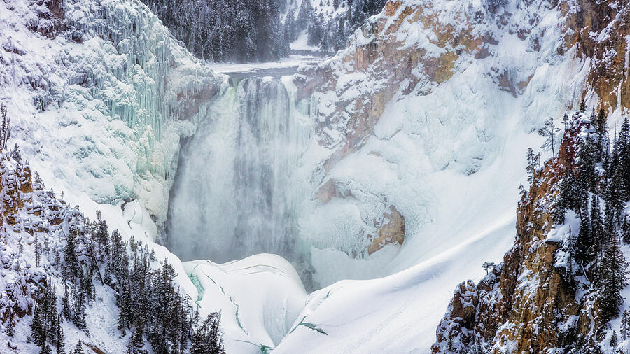 Frozen - Yellowstone Style Photograph by Stephen Stookey