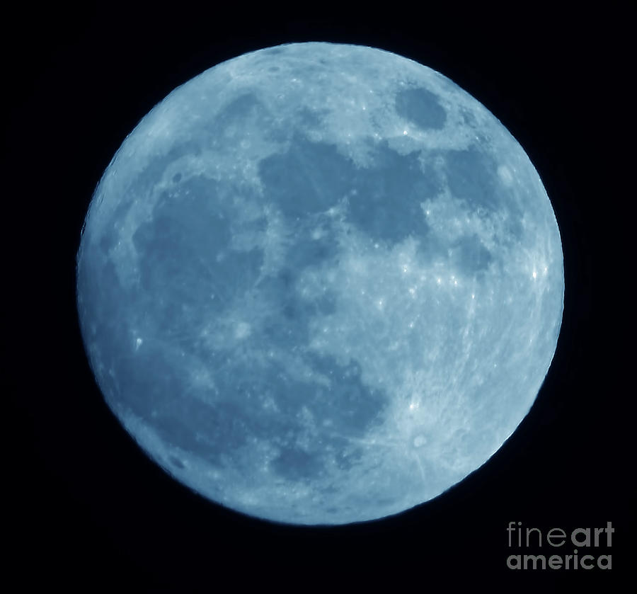Full Blue Moon October 31 2020 Photograph by D Hackett